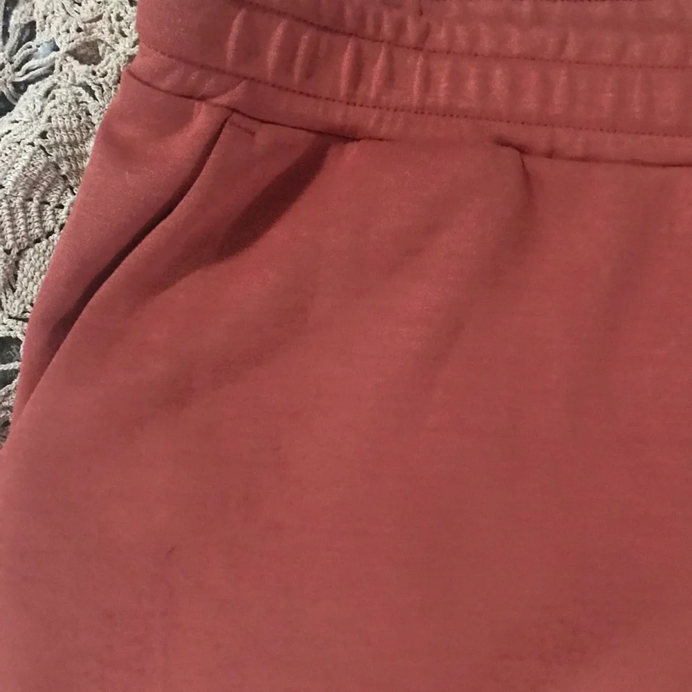 NWT ! Soyaconcept Skirt - Size Large - Picture 7 of 8